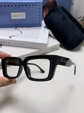 GUCHI GLASSES THICK FRAME 69011