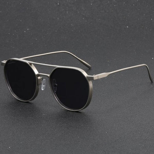 MARC JACOBS METALLIC SUNGLASSES (GOLD FRAME BLACK SHADES)