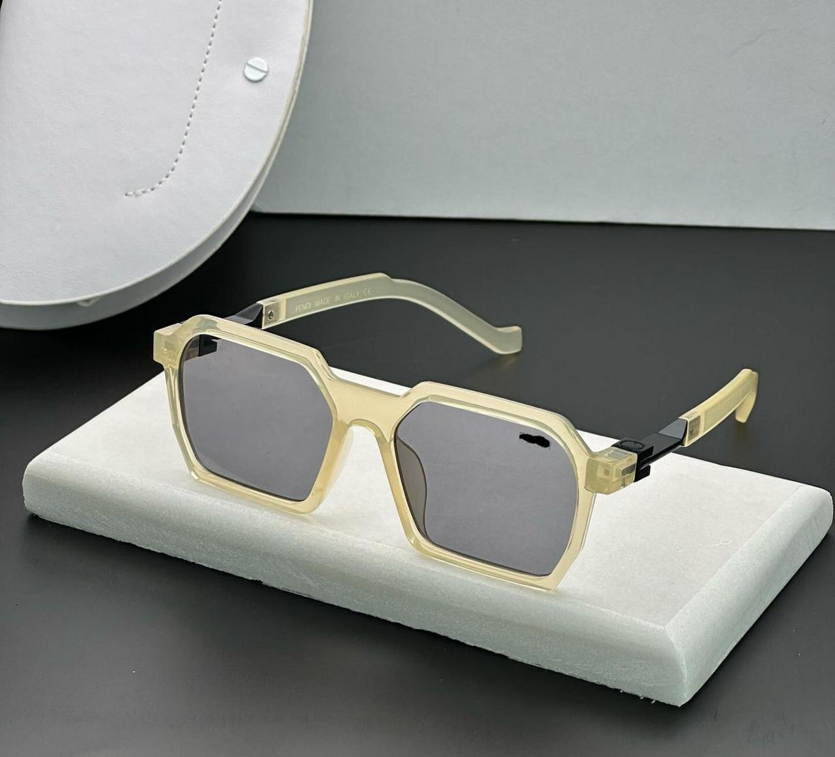 MRCK JACOB UNISEX SUNGLASSES