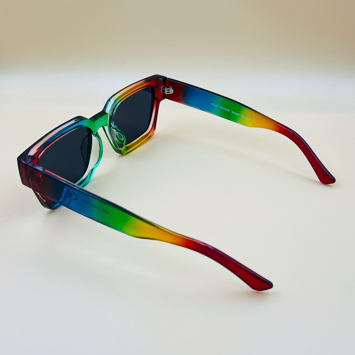 L.V . Sunglasses for Men Women