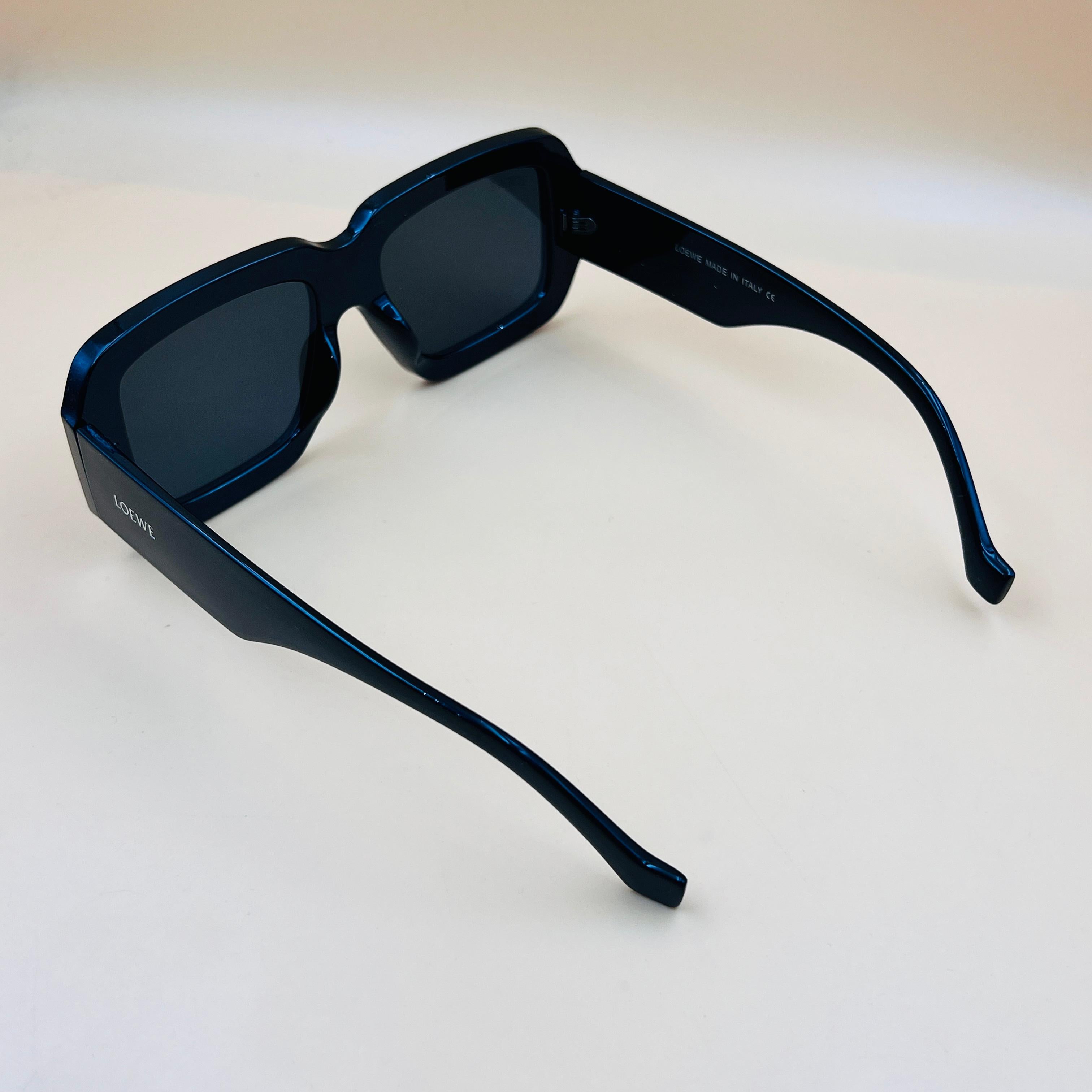 LOWE Premium Oversized  Sunglass