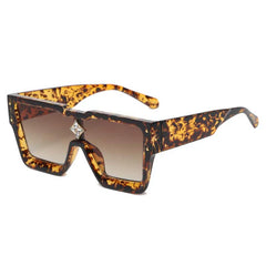 L.V. 21047 Oversized  Sunglasses