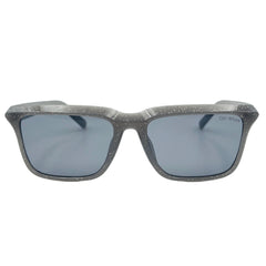 OF-WHITE WOMAN SUNGLASSES