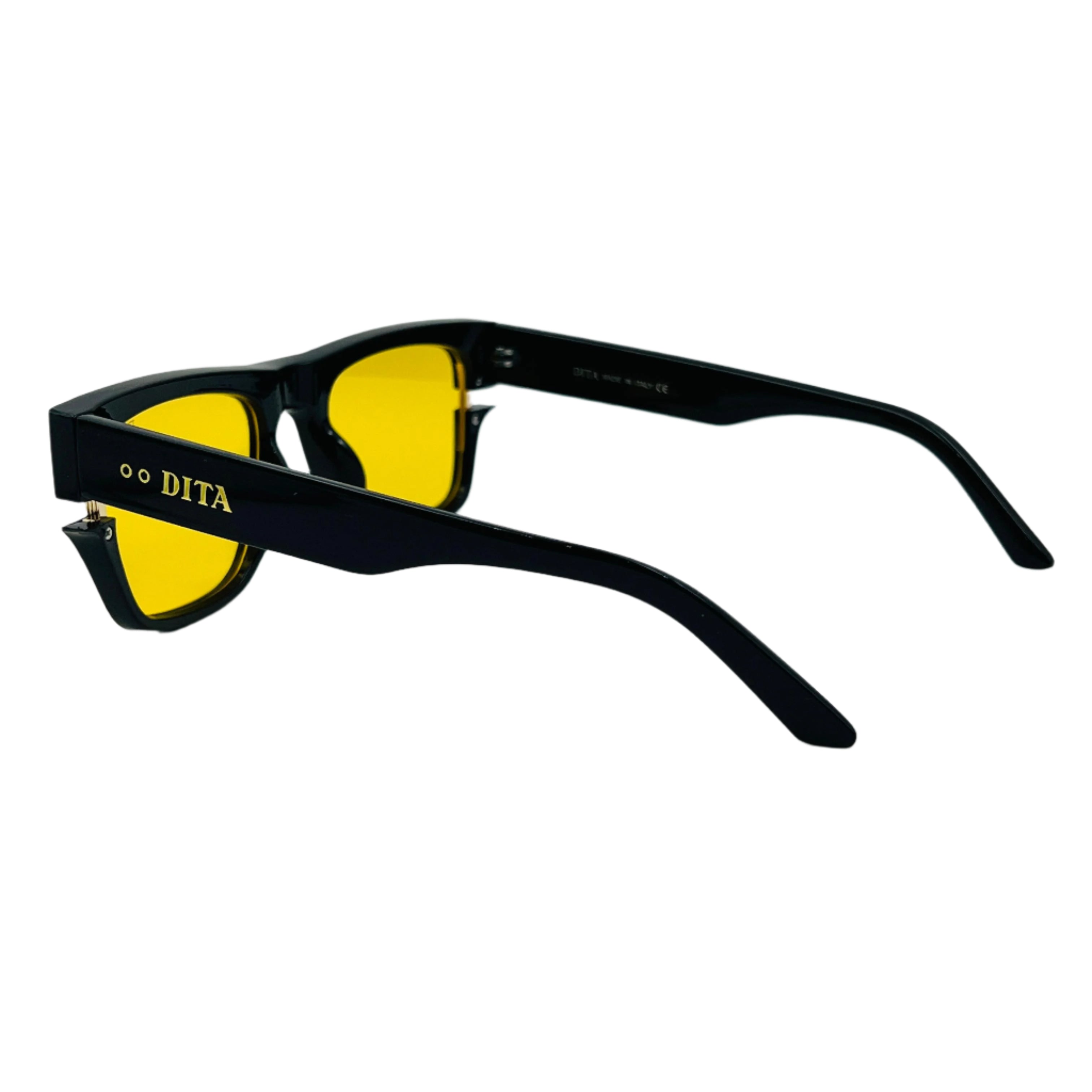 DEETA UNISEX TRENDY SUNGLASSES
