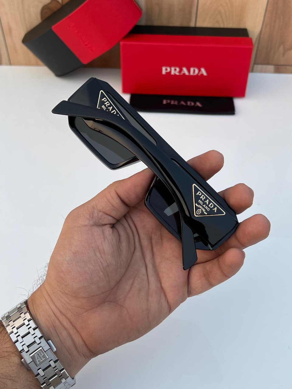 PRDA BLACK BOLD SINE UNISEX SUNGLASSES