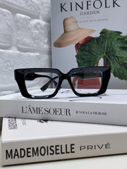 GUCHI GLASSES THICK FRAME 69011