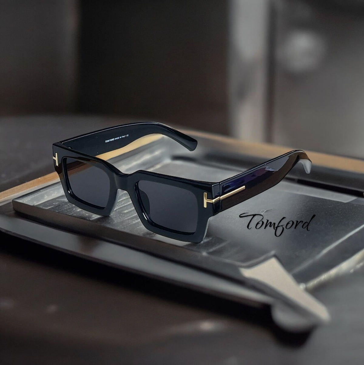 TOME FORD SUNGLASSESS